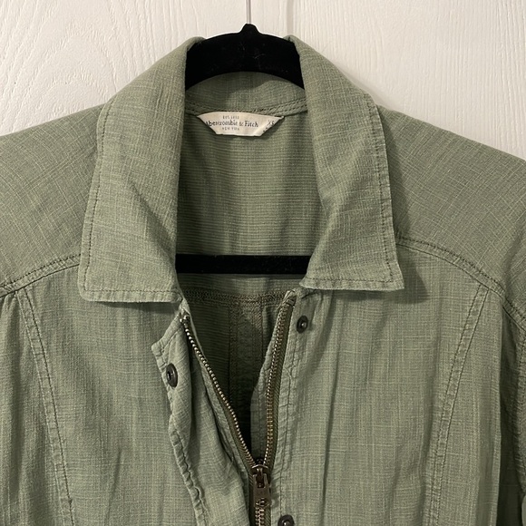 Abercrombie & Fitch Olive Army Green Women’s Light Utility Jacket Size XS - Picture 3 of 11